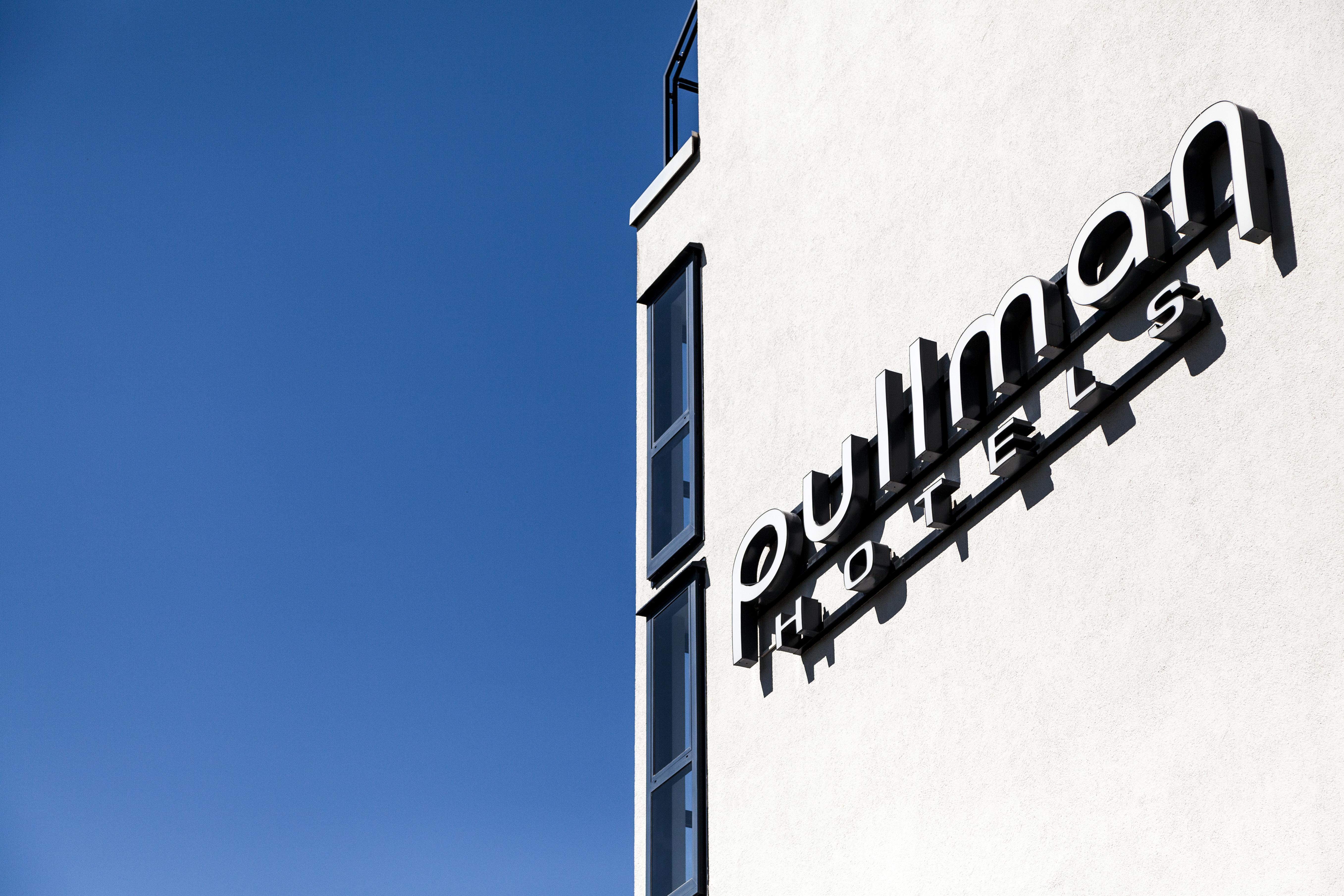 Pullman Hotel 4*