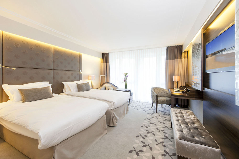Pullman 4*